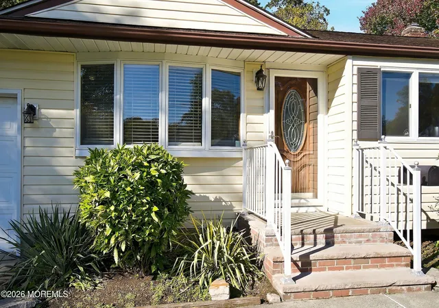 Photo 2 of Single family home for sale at 510 Mackey Ave, Belford, NJ 07718 | MLS# 22633331 | Listing updated on 2026-10-28