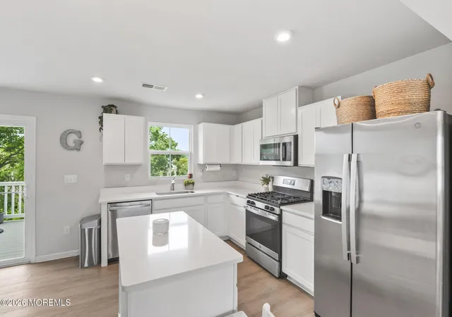 Listing Photo 4 - Condo for sale in building located at 205 Cyprus Ct, Forked River, NJ 08731 - Unit #205