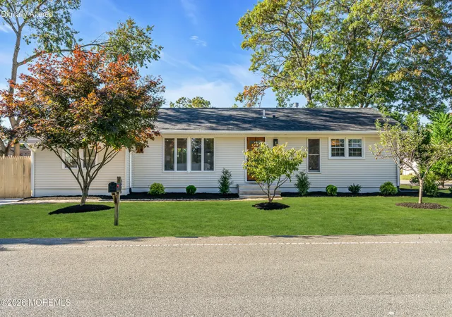 Photo 3 of Sale Pending at 49 Elm St, Beachwood, NJ 08722 | MLS# 22633352 | Listing updated on 2026-10-27
