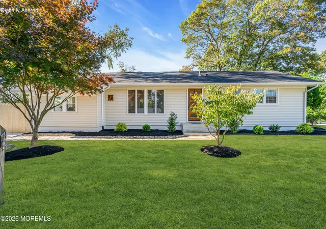 Photo 4 of Sale Pending at 49 Elm St, Beachwood, NJ 08722 | MLS# 22633352 | Listing updated on 2026-10-27
