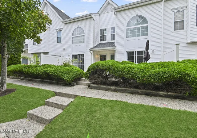 Listing Photo 3 - Condo for sale in building located at 22 Dover Ct, Tinton Falls, NJ 08021