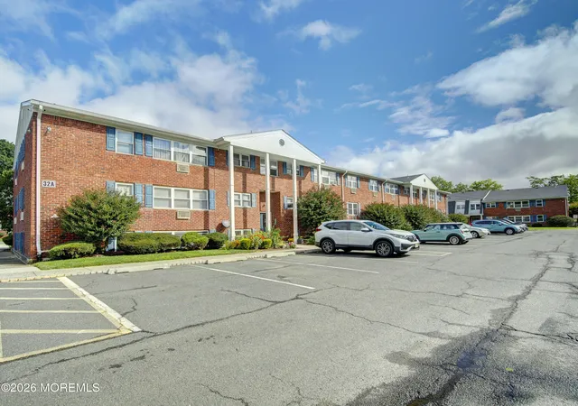 Condo for sale at 32a Woodedge Ave #8, Edison, NJ 08817 | MLS# 22630734