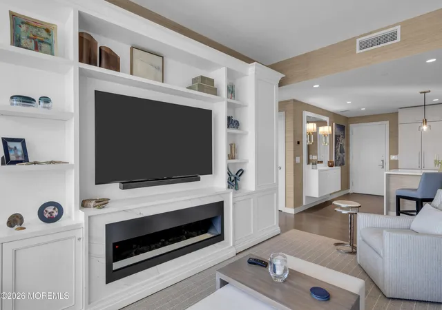 Listing Photo 4 - Condo for sale in building located at 30 Melrose Ter, Long Branch, NJ 07740 - Unit #416