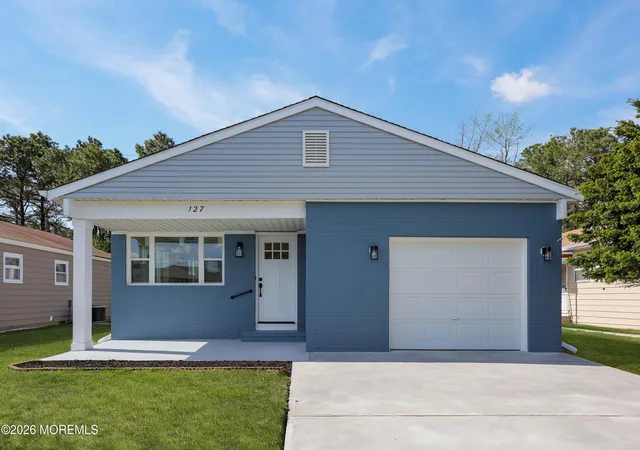 Photo 1 of Single family home for sale at 127 San Carlos St, Toms River, NJ 08757 | MLS# 22630972 | Listing updated on 2026-10-24