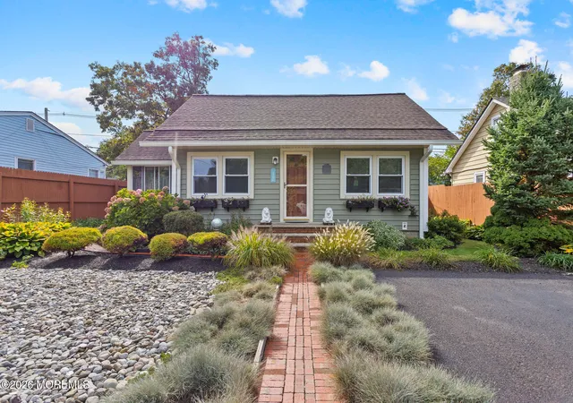 Photo 1 of Single family home for sale at 425 Hessler Way, Brick, NJ 08723 | MLS# 22632296 | Listing updated on 2026-10-21