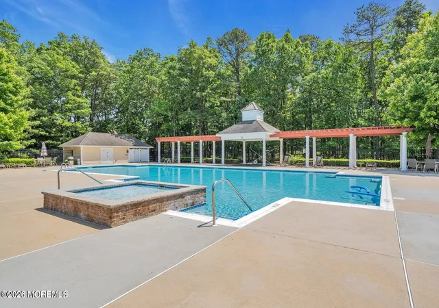 Photo 1 of Single family home for sale at 624 Sophee Ln, Lakewood, NJ 08701 | MLS# 22631023 | Listing updated on 2026-10-01