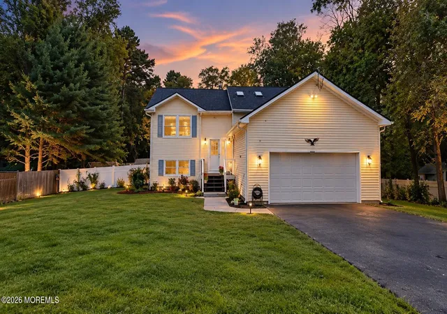 Photo 1 of Single family home for sale at 1055 Farmingdale Rd, Jackson, NJ 08527 | MLS# 22631205 | Listing updated on 2026-10-24