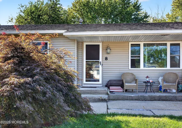 Photo 1 of Sale Pending at 8 Steven Pl, Jackson, NJ 08527 | MLS# 22631072 | Listing updated on 2026-10-19
