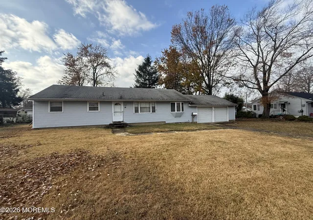 Photo 1 of Sale Pending at 574 Hopping Rd, Belford, NJ 07718 | MLS# 22631103 | Listing updated on 2026-10-29