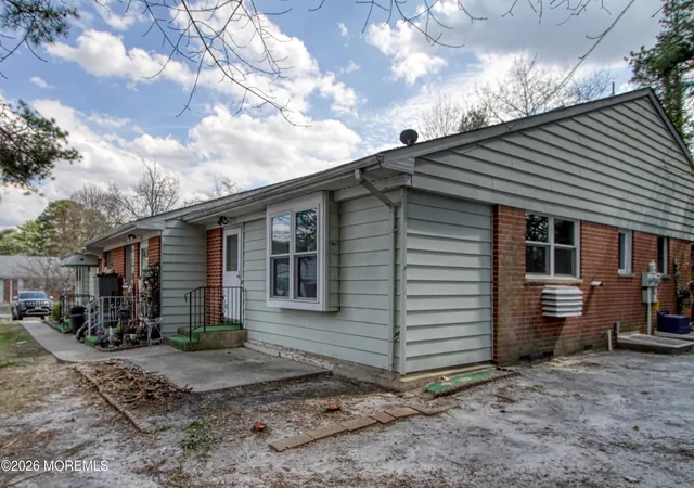 Photo 1 of Single family home for sale at 15 Molly Pitcher Blvd #D, Whiting, NJ 08759 | MLS# 22631196 | Listing updated on 2026-10-05