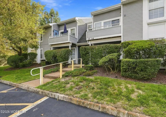 Listing Photo 2 - Condo for sale in building located at 20 Gait Ct, Tinton Falls, NJ 07753