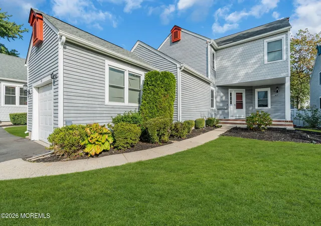 Photo 1 of Single family home for sale at 67 Claridge Ct #152, Toms River, NJ 08753 | MLS# 22631321 | Listing updated on 2026-10-14