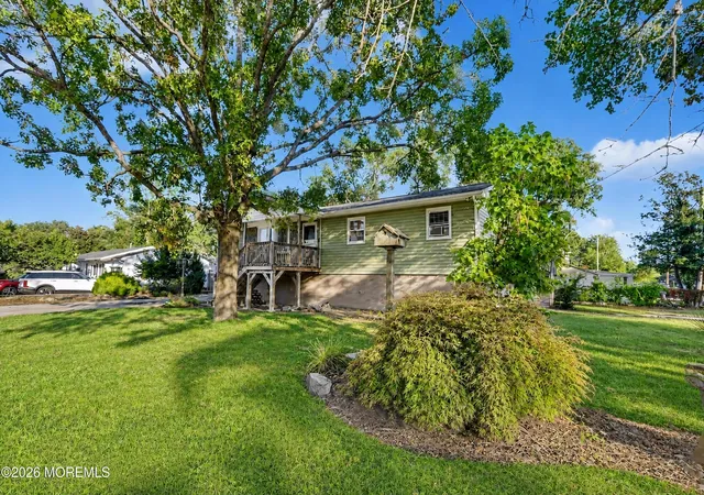 Photo 2 of Single family home for sale at 25 Boom Ln, Brick, NJ 08723 | MLS# 22632294 | Listing updated on 2026-10-27