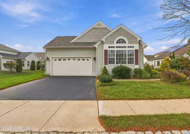 Photo 1 of Single family home for sale at 14 Gascony Cir, Manchester, NJ 08759 | MLS# 22631381 | Listing updated on 2026-10-25