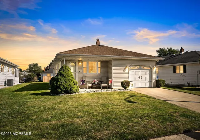 Photo 1 of Single family home for sale at 30 Bonaire Dr, Toms River, NJ 08757 | MLS# 22632177 | Listing updated on 2026-10-25
