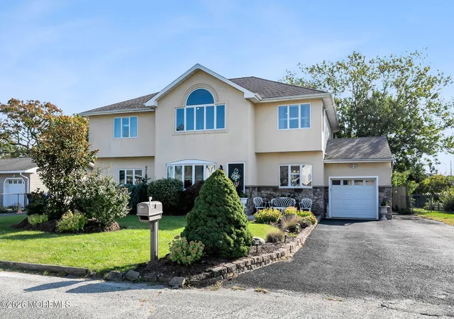 Photo 2 of Single family home for sale at 509 Amherst Dr, Brick, NJ 08723 | MLS# 22632308 | Listing updated on 2026-10-19