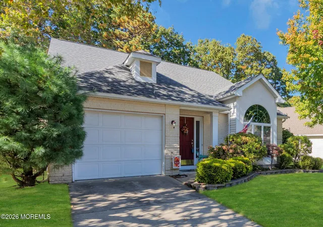 Photo 1 of Single family home for sale at 1577 Scholar Pl, Toms River, NJ 08755 | MLS# 22633751 | Listing updated on 2026-10-27