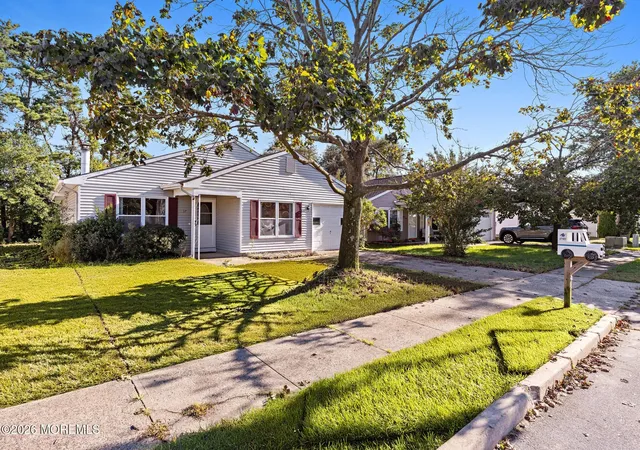 Photo 1 of Sale Pending at 37 Nautilus Dr, Brick, NJ 08723 | MLS# 22631906 | Listing updated on 2026-10-23