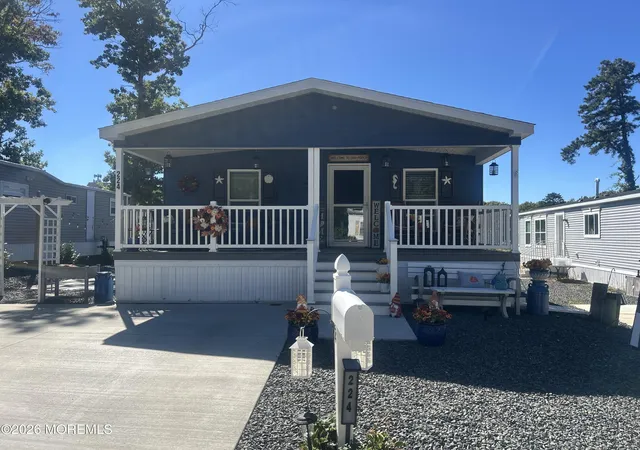 Manufactured home for sale at 224 Roberts Rd, Toms River, NJ 08755 | MLS# 22631621
