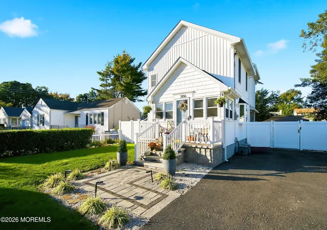 Photo 1 of Single family home for sale at 3106 Victor Ave, Toms River, NJ 08753 | MLS# 22631654 | Listing updated on 2026-10-18