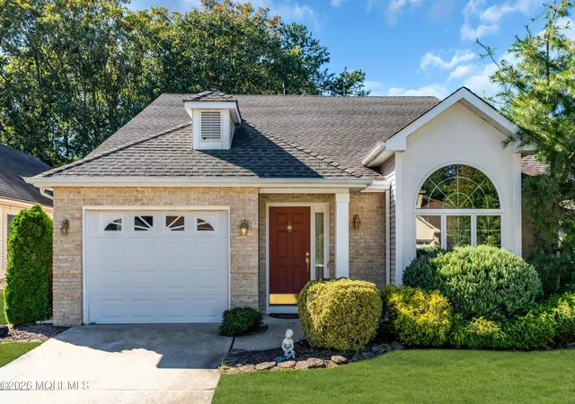 Photo 1 of Single family home for sale at 1940 Kwansan Ct, Toms River, NJ 08755 | MLS# 22631758 | Listing updated on 2026-10-12