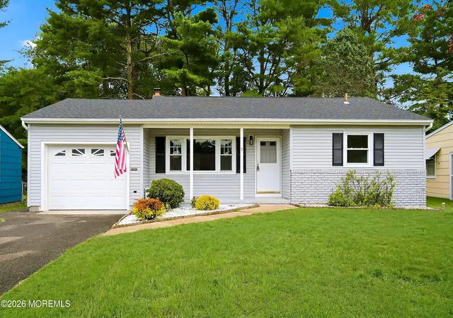 Photo 1 of Sale Pending at 9 Hamilton Ct, Toms River, NJ 08757 | MLS# 22631664 | Listing updated on 2026-10-21