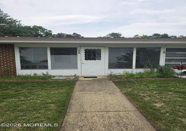 Photo 1 of Sale Pending at 1177b Clydebank Ct, Lakewood, NJ 08701 | MLS# 22631797 | Listing updated on 2026-10-28