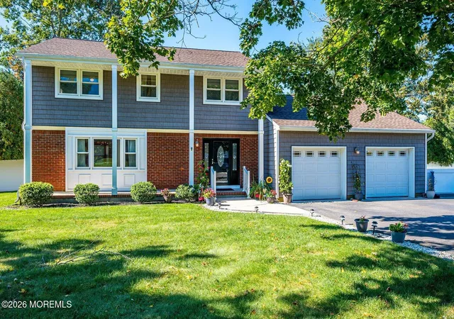 Photo 1 of Single family home for sale at 825 Warwick Rd, Brick, NJ 08724 | MLS# 22631726 | Listing updated on 2026-10-22
