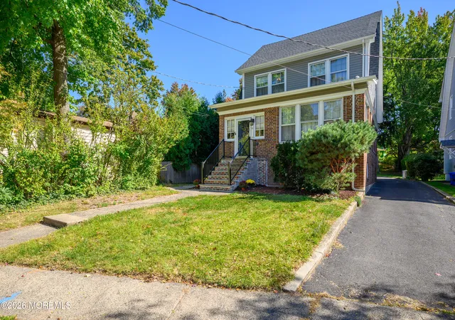 Photo 2 of Single family home for sale at 52 Orchard Rd, Maplewood, NJ 07040 | MLS# 22631948 | Listing updated on 2026-10-09