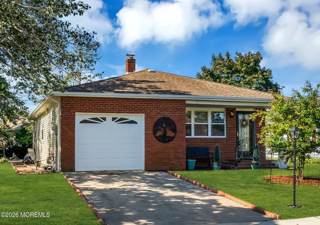 Photo 1 of Single family home for sale at 177 Harrington Dr N, Toms River, NJ 08757 | MLS# 22631870 | Listing updated on 2026-10-09