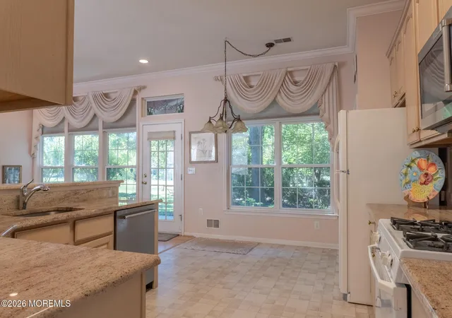 Photo 1 of Single family home for sale at 50 Summerwinds Dr, Lakewood, NJ 08701 | MLS# 22631969 | Listing updated on 2026-10-26
