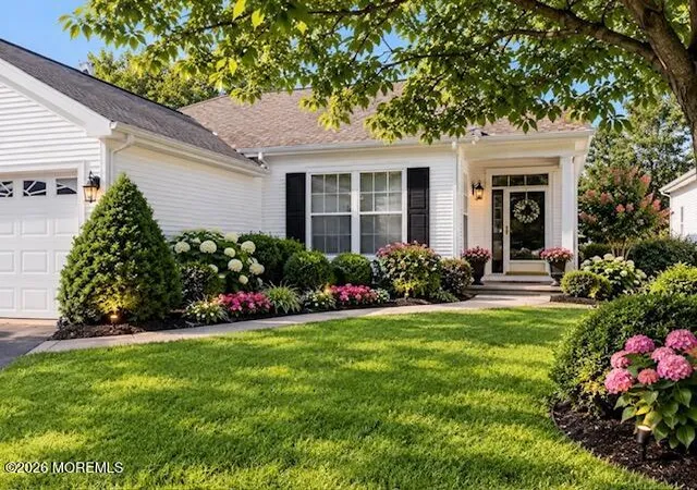 Photo 1 of Single family home for sale at 17 Greensprings Dr, Lakewood, NJ 08701 | MLS# 22632043 | Listing updated on 2026-10-17