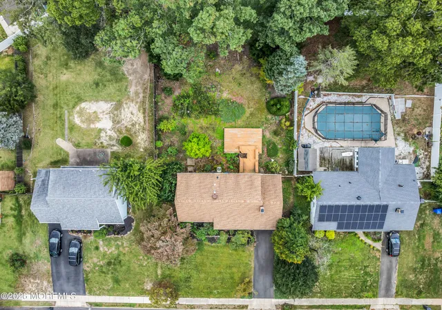 Photo 2 of Single family home for sale at 728 Northstream Dr, Toms River, NJ 08753 | MLS# 22632074 | Listing updated on 2026-10-10