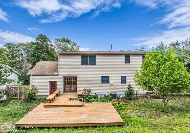Photo 3 of Single family home for sale at 728 Northstream Dr, Toms River, NJ 08753 | MLS# 22632074 | Listing updated on 2026-10-10