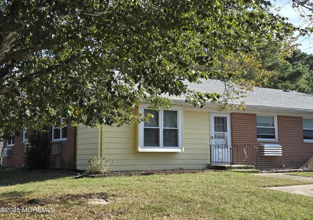 Photo 1 of Single family home for sale at 5 Alden Ct #A, Whiting, NJ 08759 | MLS# 22632084 | Listing updated on 2026-10-10