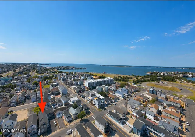 Listing Photo 4 - Condo for sale in building located at 223 Webster Ave, Seaside Heights, NJ 08751 - Unit #5