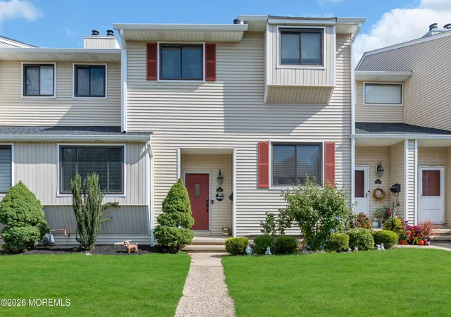 Photo 1 of Condo for sale at 367 Middlewood Rd, Middletown, NJ 07748 | MLS# 22632100 | Listing updated on 2026-10-18