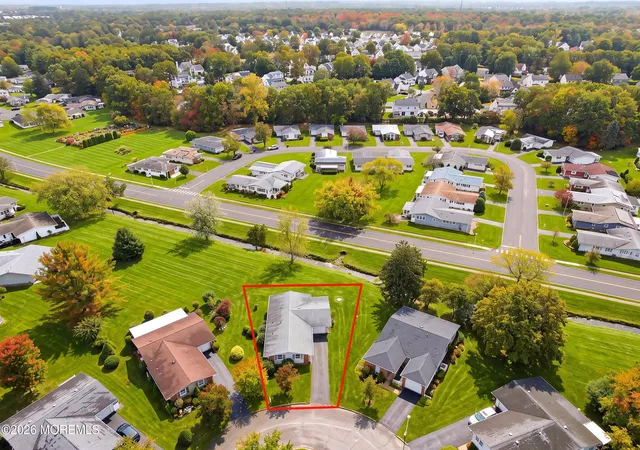 Photo 3 of Sale Pending at 5 Thomas Ct, Brick, NJ 08724 | MLS# 22632889 | Listing updated on 2026-10-21