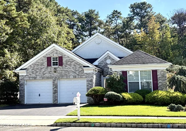Photo 1 of Single family home for sale at 23 Carlisle Dr, Jackson, NJ 08527 | MLS# 22632143 | Listing updated on 2026-10-24
