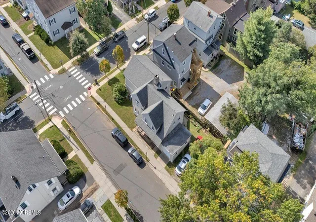 Photo 3 of House for sale at 81 Wallace St, Red Bank, NJ 07701 | MLS# 22632598 | Listing updated on 2026-10-18