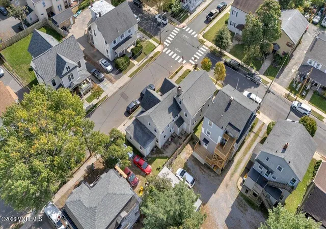 Photo 4 of House for sale at 81 Wallace St, Red Bank, NJ 07701 | MLS# 22632598 | Listing updated on 2026-10-18