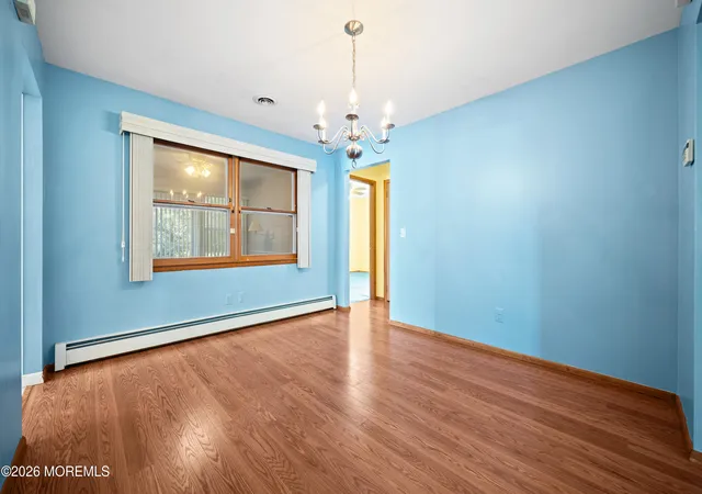 Photo 3 of Single family home for sale at 92 Castleton Dr, Toms River, NJ 08757 | MLS# 22632939 | Listing updated on 2026-10-19