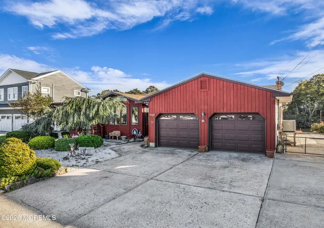 Photo 1 of Single family home for sale at 1007 Laurel Blvd, Lanoka Harbor, NJ 08734 | MLS# 22632782 | Listing updated on 2026-10-26