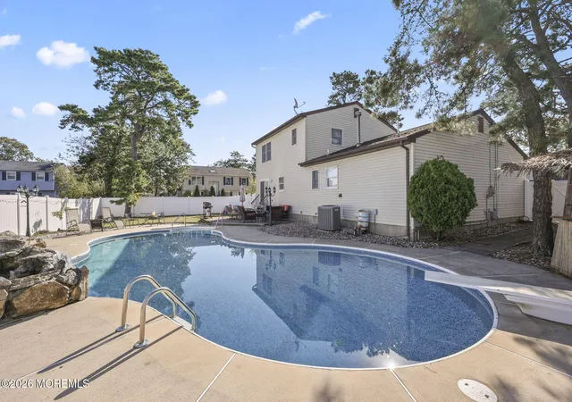 Photo 1 of Single family home for sale at 568 Marbro Ave, Brick, NJ 08724 | MLS# 22632411 | Listing updated on 2026-10-26