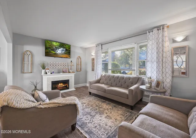 Photo 4 of Single family home for sale at 568 Marbro Ave, Brick, NJ 08724 | MLS# 22632411 | Listing updated on 2026-10-26