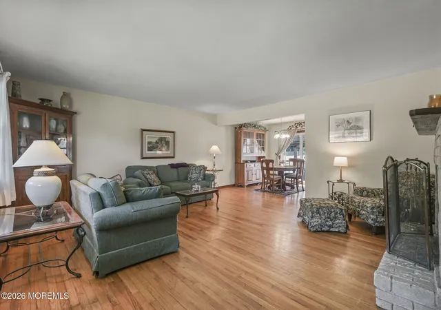 Photo 3 of Sale Pending at 959 Old York Rd, Hightstown, NJ 08520 | MLS# 22632492 | Listing updated on 2026-10-28