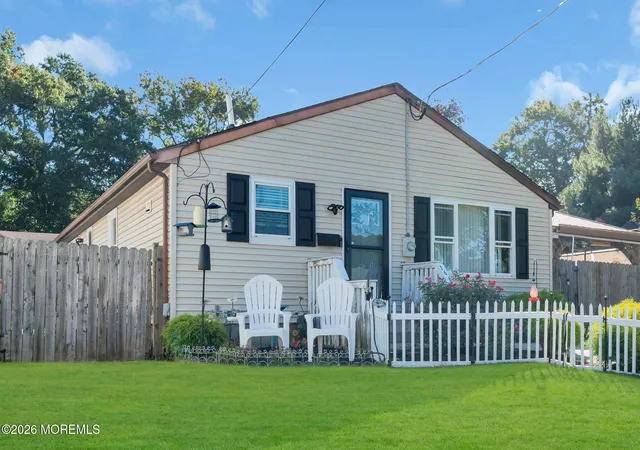 Photo 1 of Single family home for sale at 166 Hudson Ave, Middletown, NJ 07748 | MLS# 22632580 | Listing updated on 2026-10-19