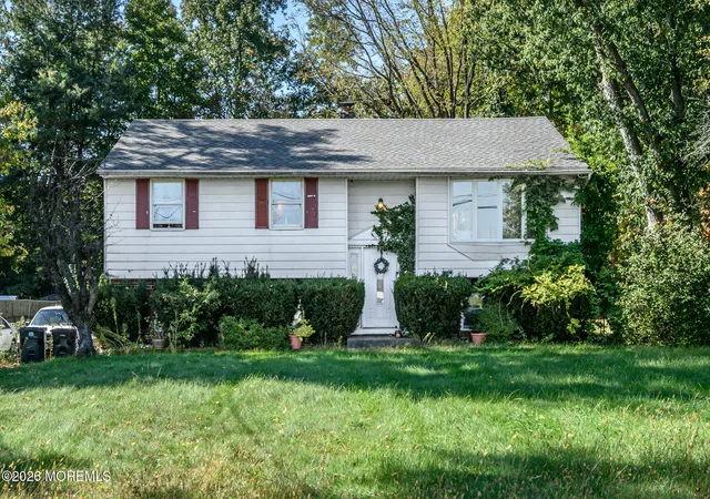 Photo 1 of Sale Pending at 25 Applegate Ln, New Egypt, NJ 08533 | MLS# 22632641 | Listing updated on 2026-10-26