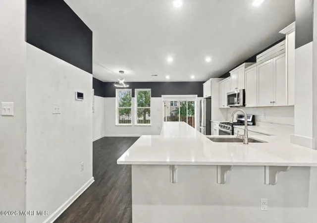 Listing Photo 1 - Condo for sale in building located at 1006 Rio Grande Dr, Toms River, NJ 08759 - Unit #2206