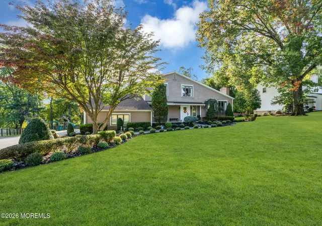 Photo 1 of Single family home for sale at 129 Ballantine Rd, Middletown, NJ 07748 | MLS# 22632694 | Listing updated on 2026-10-26